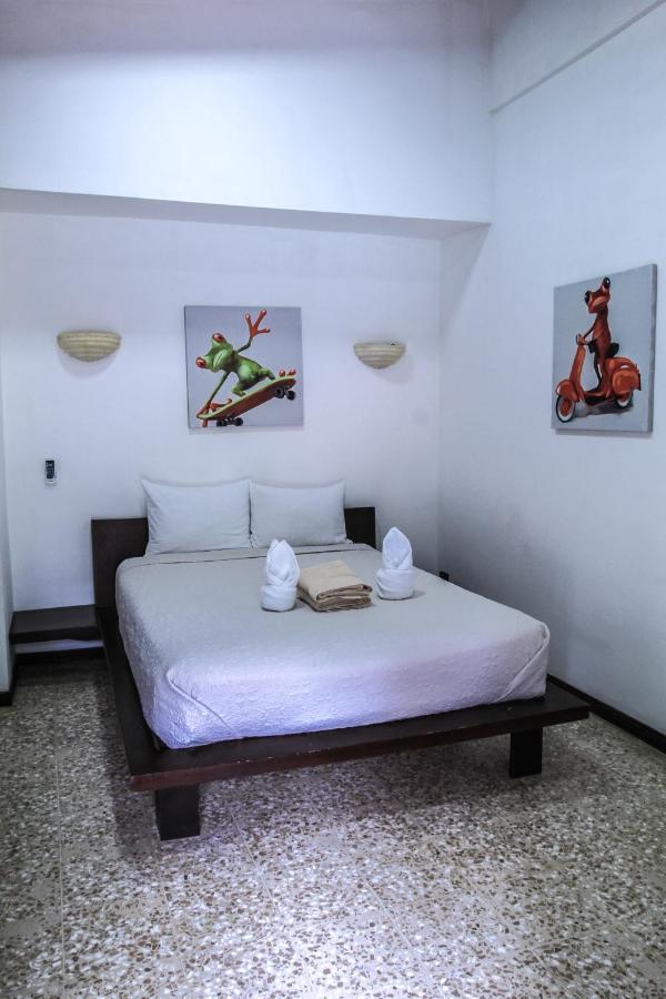 Café de Playa beach front suites Coco Exterior foto